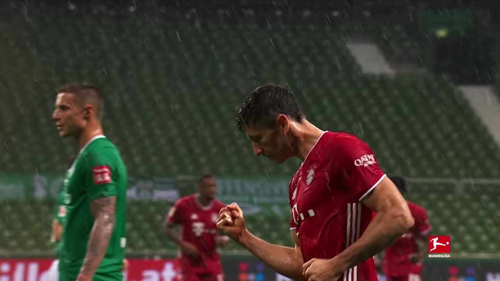 Robert Lewandowski. YouTube - Bundesliga